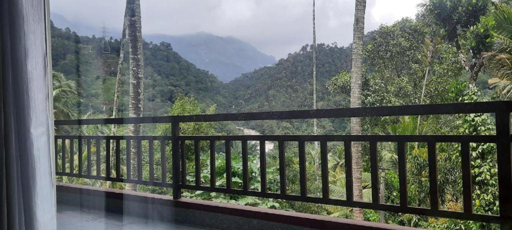 Linn View Home Stay Муннар Экстерьер фото